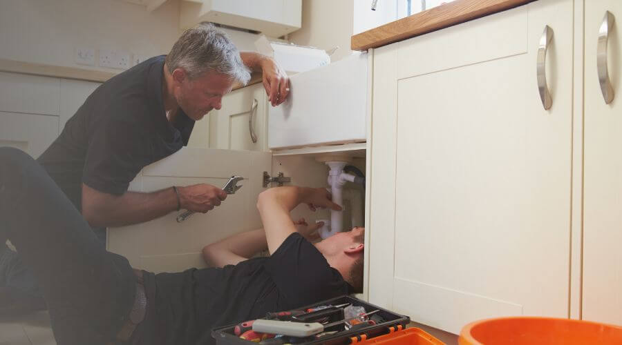 Professional burst pipe repair services in Pontiac, MO